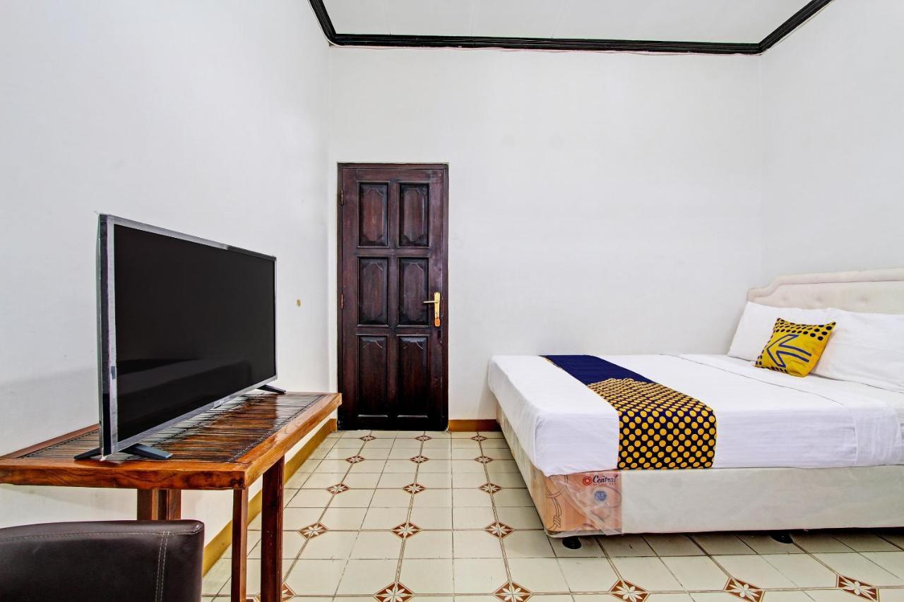 Spot On 92623 Mw 46 Guesthouse Pakualaman Esterno foto