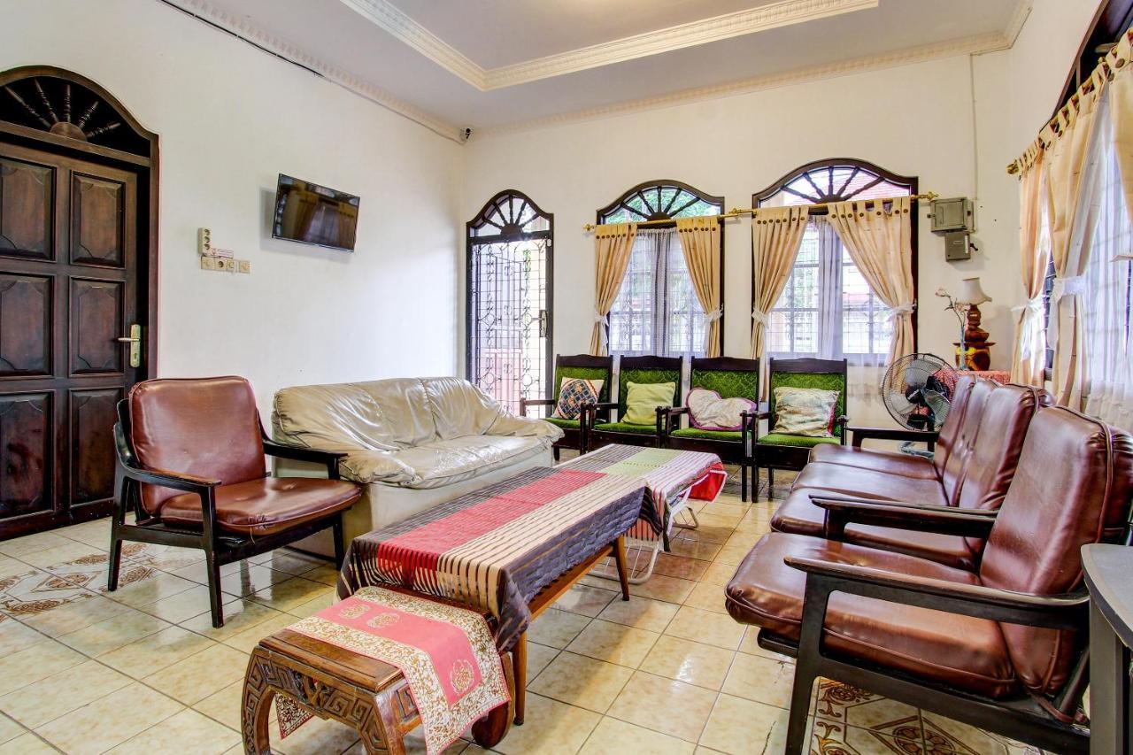 Spot On 92623 Mw 46 Guesthouse Pakualaman Esterno foto