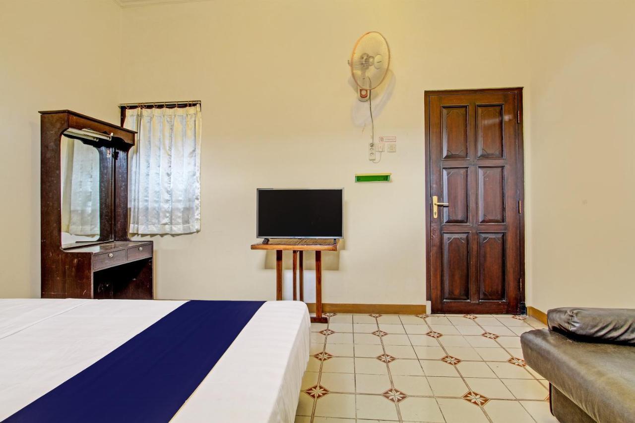 Spot On 92623 Mw 46 Guesthouse Pakualaman Esterno foto
