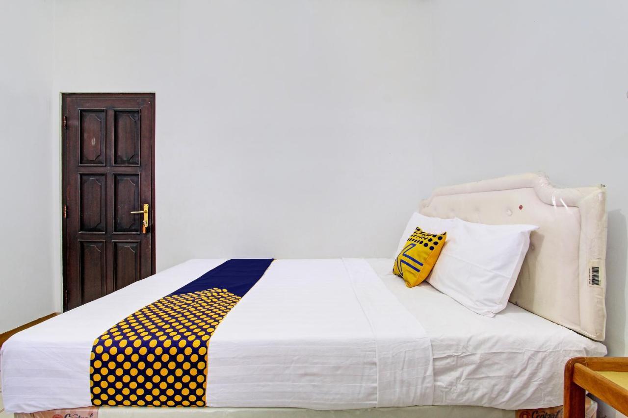 Spot On 92623 Mw 46 Guesthouse Pakualaman Esterno foto